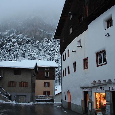 Tgesa Ferrera Villa Schmitten  Room photo